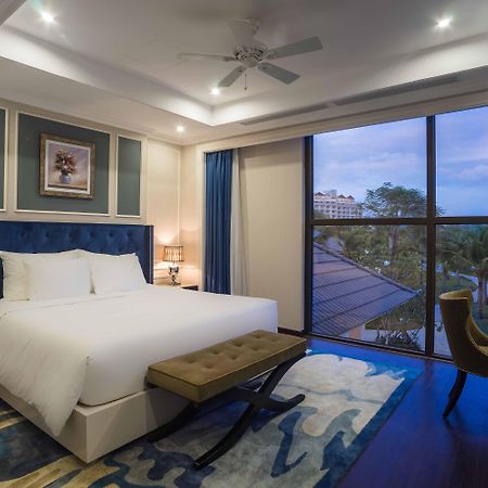 Radisson Blu Resort דואונג דונג מראה חיצוני תמונה A bedroom at the hotel