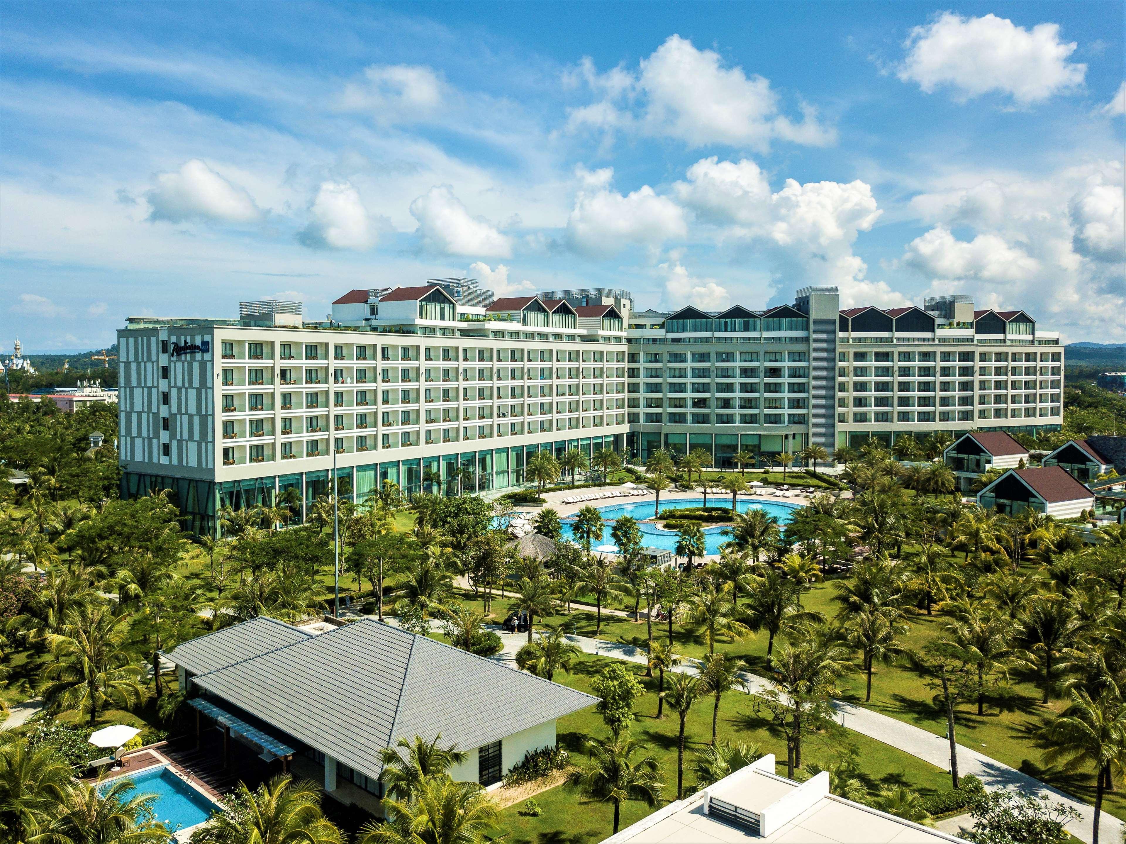 Radisson Blu Resort דואונג דונג מראה חיצוני תמונה Vinpearl Hotel Nha Trang
