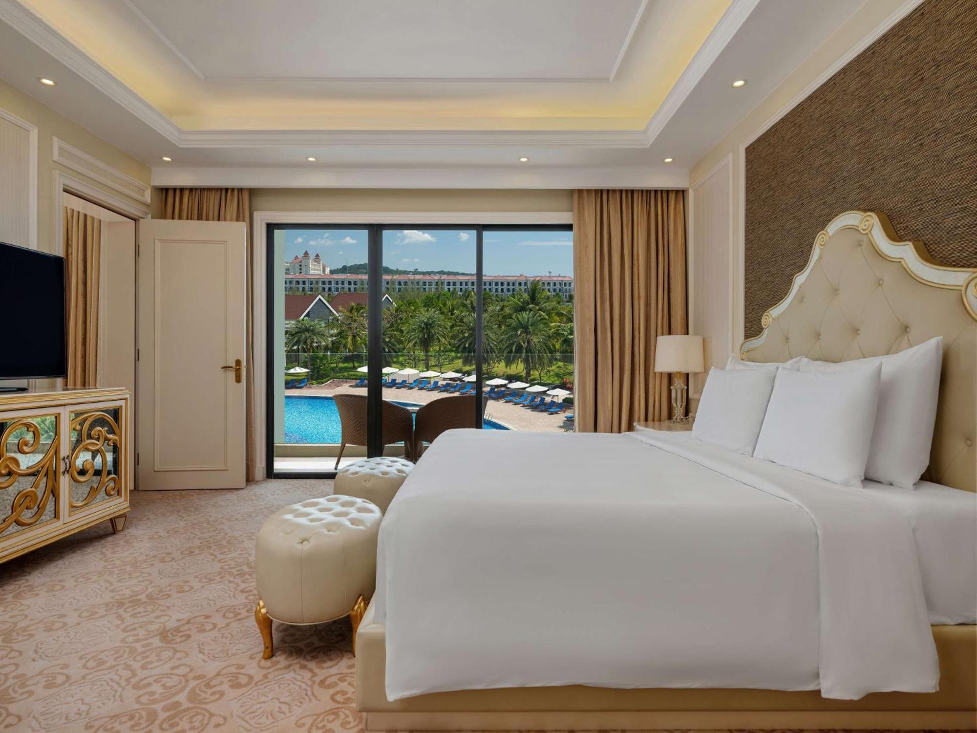 Radisson Blu Resort דואונג דונג מראה חיצוני תמונה A bedroom at the hotel